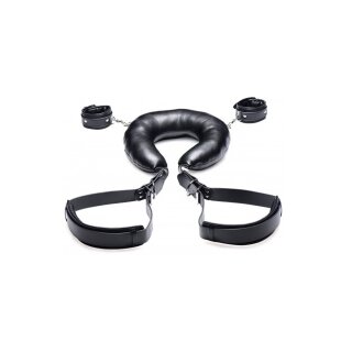 XR Brands Gepolsterter Oberschenkelriemen mit Handgelenkmanschetten schwarz