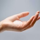 YESforLOV Fizzy Massage Foam with Indecent Scent150 ml