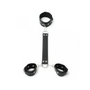 Rimba Hals- und Handfesseln Kombi mit Karabinerhaken Schwarz